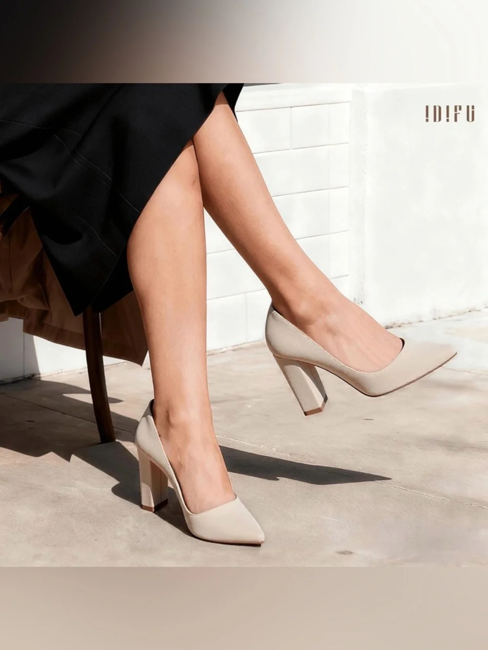 Women’s Suede Block Heel Pump - Beige, size 8, NEW IN BOX - Picture 5 of 5